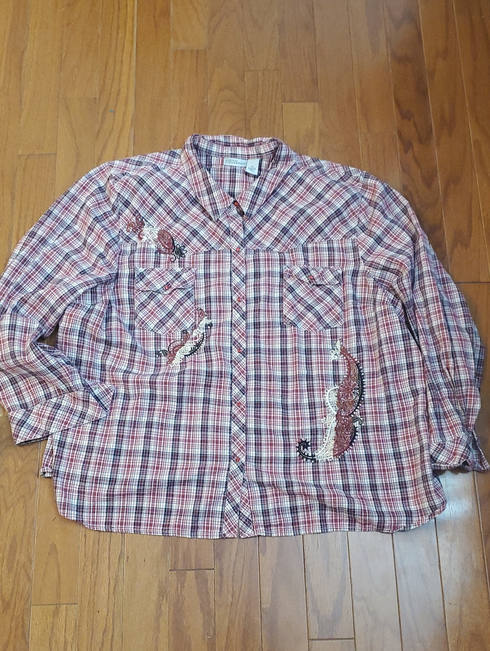 Liz & Me for Catherines red plaid western style blouse Size 4X Embroidered
